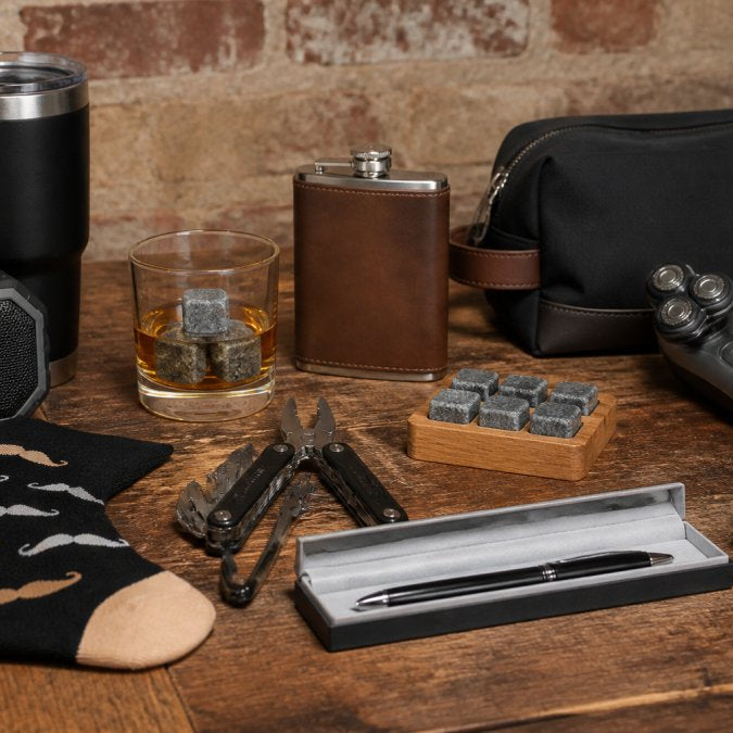 Best Novelty Gifts for Men: 2026 Buying Guide