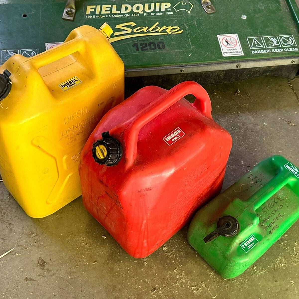 16 x Diesel 2 Stoke Unleaded 4 Fuel Petrol Jerry Can Cans Stickers Sticker ⛽