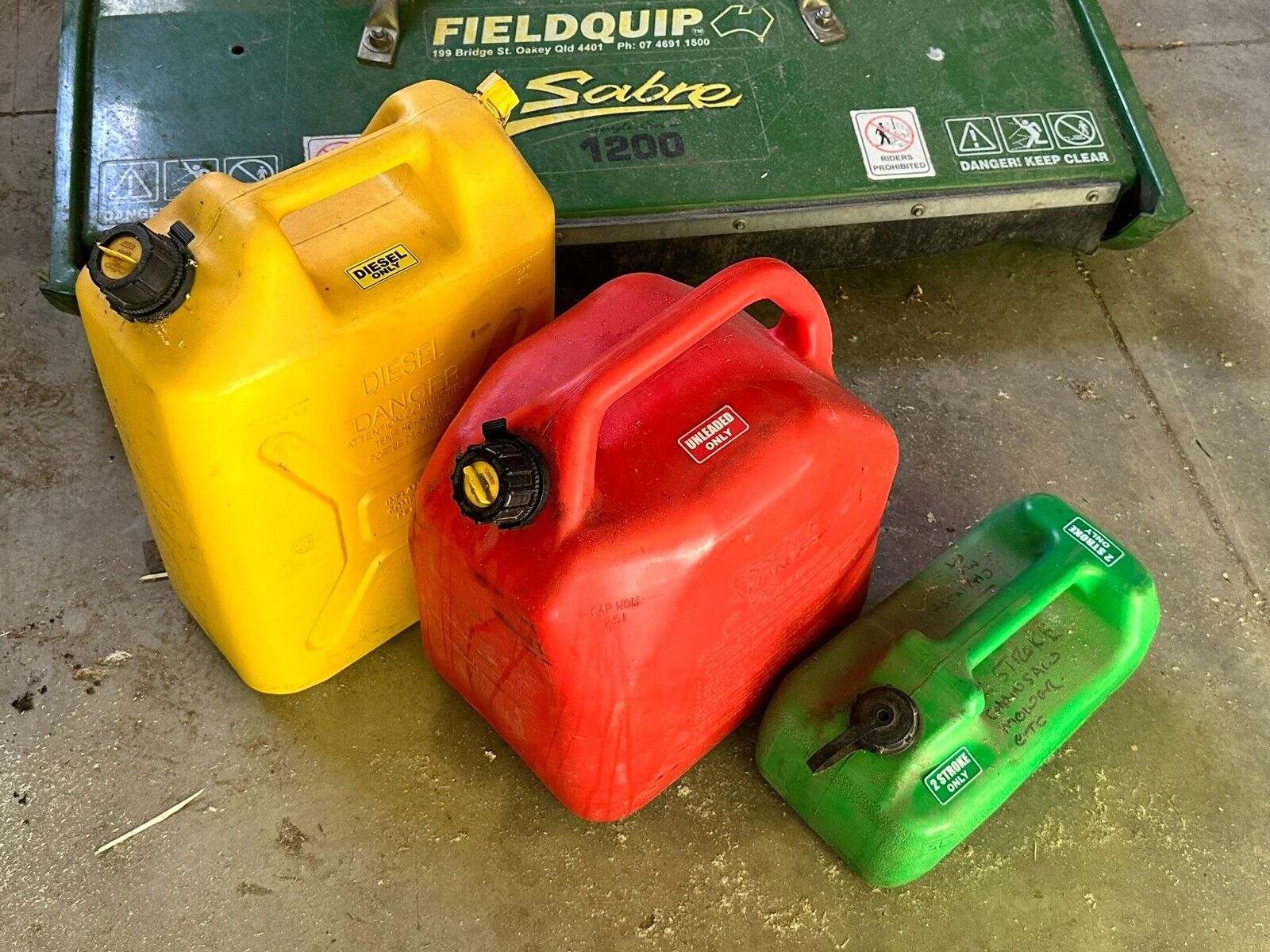 16 x Diesel 2 Stoke Unleaded 4 Fuel Petrol Jerry Can Cans Stickers Sticker ⛽