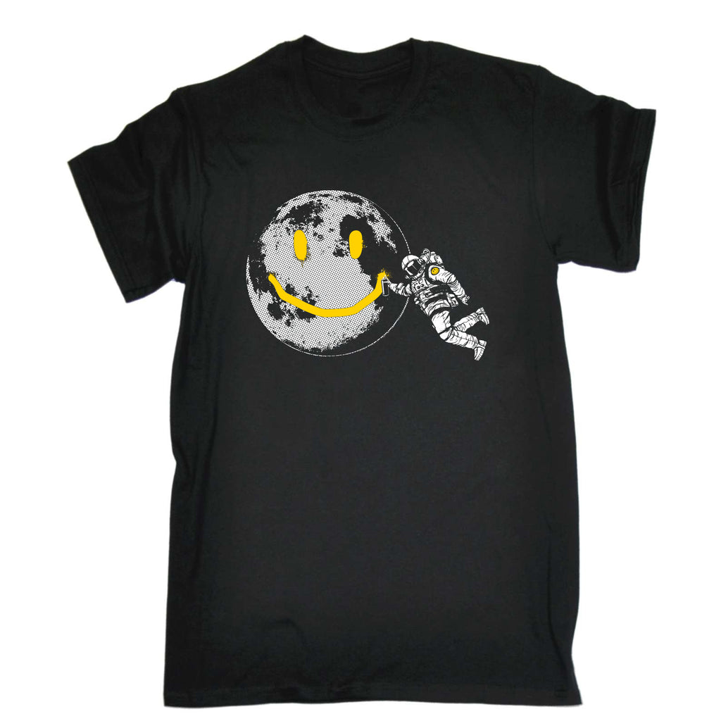 Austraunaught Smile Spray Paint Moon - Mens Funny T-Shirt Tshirts