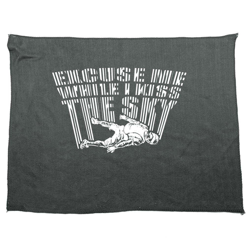 Skydive Excuse Me While Kiss The Sky - Funny Novelty Gym Sports Microfiber Towel