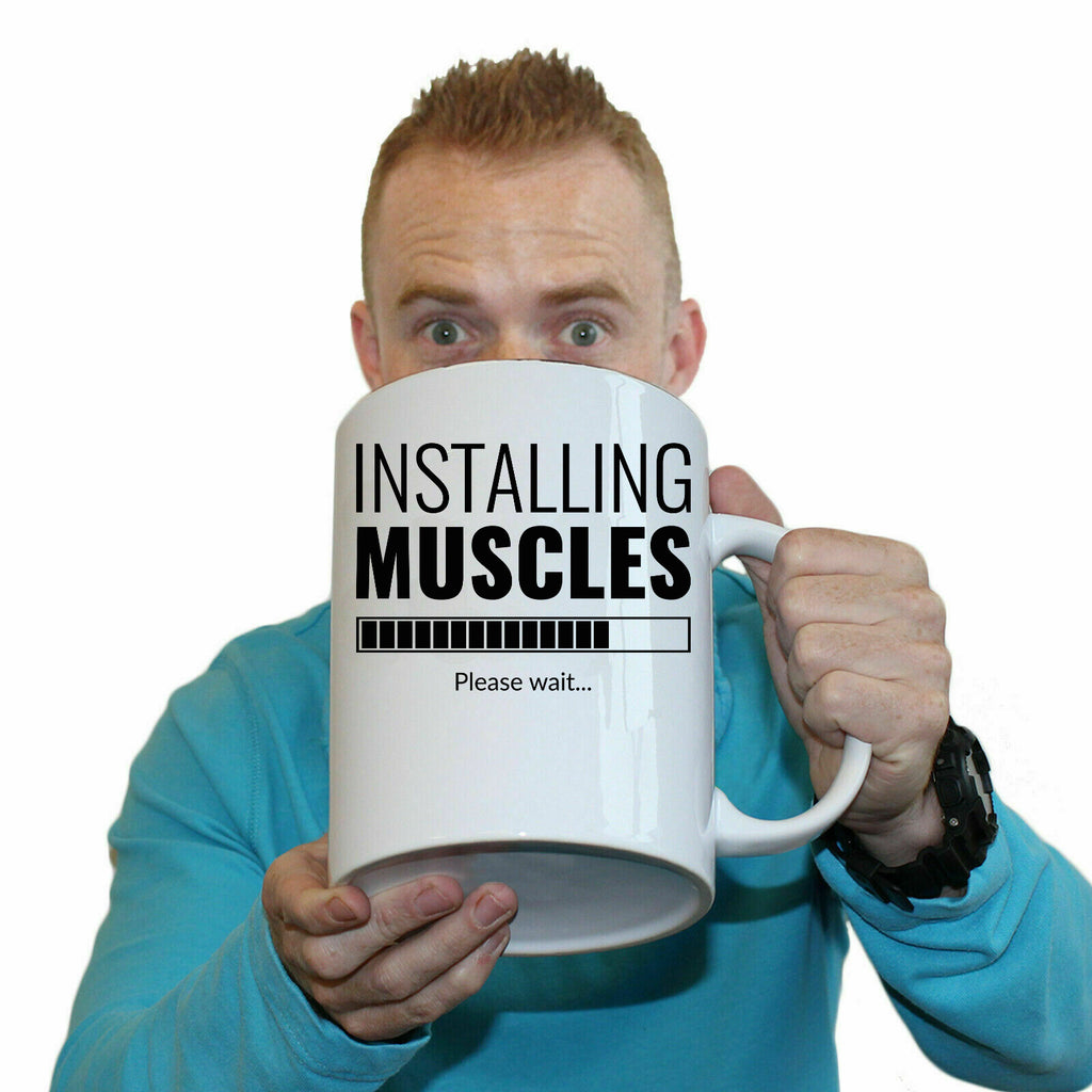 Installing Muscles Gym Bodybuilding Weights - Funny Giant 2 Litre Mug